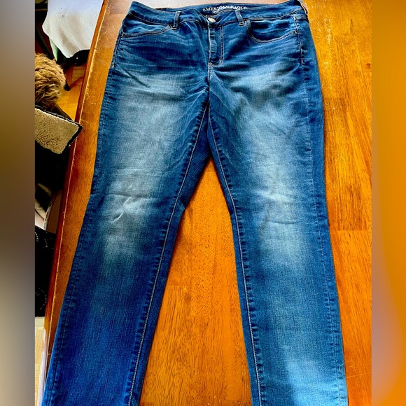 Super stretch blue jeans AE size 14 - Picture 1 of 8